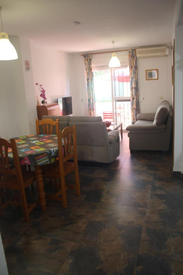 Apartamento Calle De La Cordera, 3 托雷莫利诺斯 外观 照片